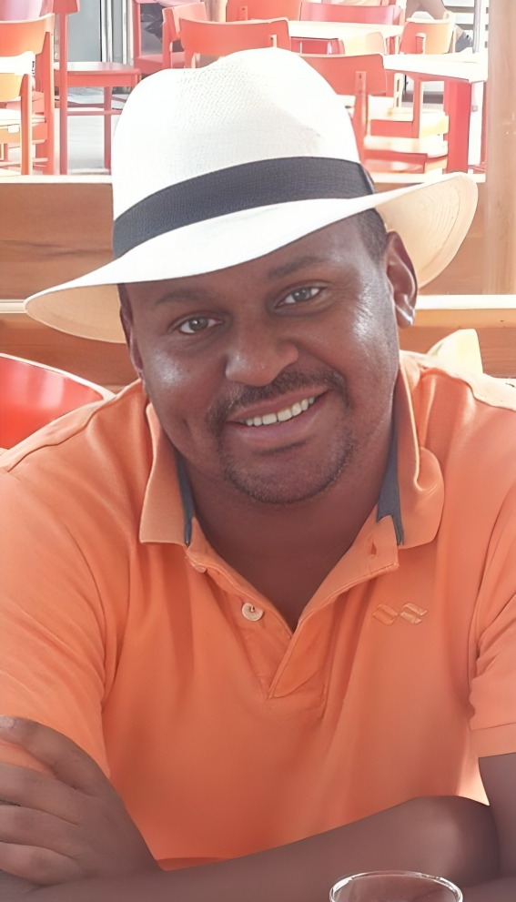 Leslie Muturi