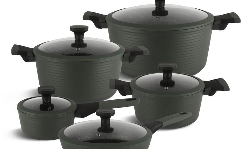 Non-stick pans