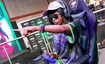 Sylvia Gathoni, better known in the gaming world as QueenArrow
