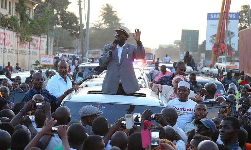 ___6815032___https:______static.pulse.com.gh___webservice___escenic___binary___6815032___2017___6___10___12___Raila+Odinga+in+a+previpous+rally+in+Momnasa