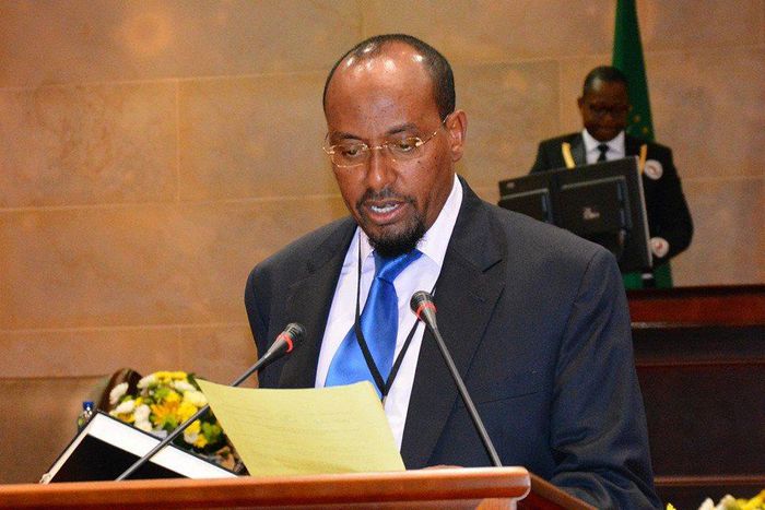 ___6867877___https:______static.pulse.com.gh___webservice___escenic___binary___6867877___2017___6___20___13___Billow-kerrow-mandera-senator3_1