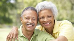 Old Couple for illustration (willingheartshelpfulhands)