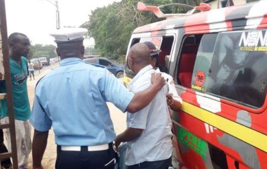 Police arrest a driver during a past crackdown