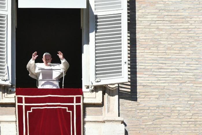 Everyone is responsible for political life, said Pope Francis in his first address of the year