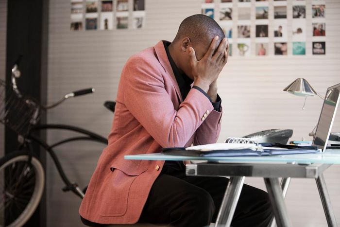 ___6802772___https:______static.pulse.com.gh___webservice___escenic___binary___6802772___2017___6___8___10___Unhappy+at+the+work+place