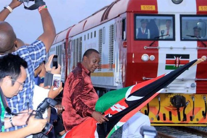 ___9141821___2018___11___27___8___uhuru+sgr