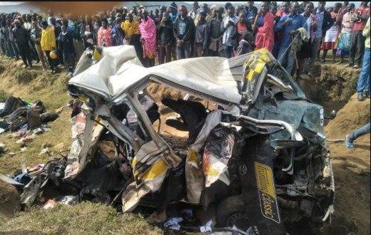 Six people died in an accident along Mai Mahiu, Narok road