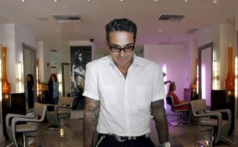 Oribe Canales, Hairdresser to Celebrities, Dies at 62