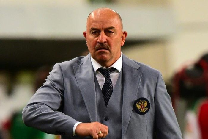 Russia's coach Stanislav Cherchesov chose five players from newly-crowned champions Spartak Moscow for his Confederations Cup squad
