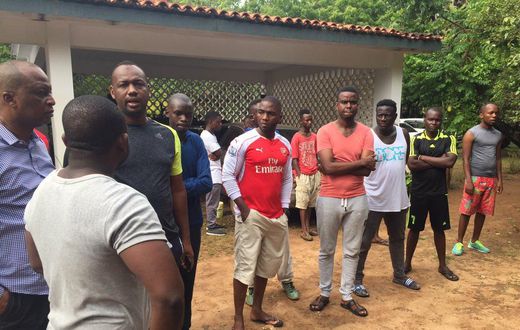 Family members gathered at Kenneth Kamto's family shortly after he was pronounced dead (Daily Nation)