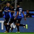 Inter Milan's forward Mauro Icardi (L) celebrates after scoring a penalty kick on August 20, 2017