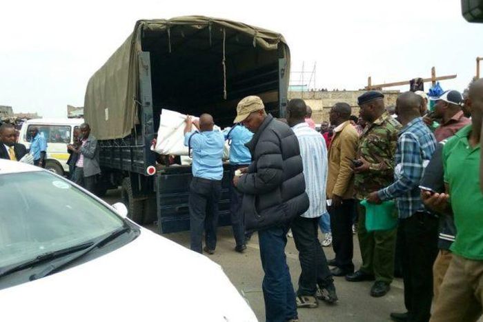 File image of police at a scene of crime. An employee of Homa Bay County committed suicide over financial frustrations