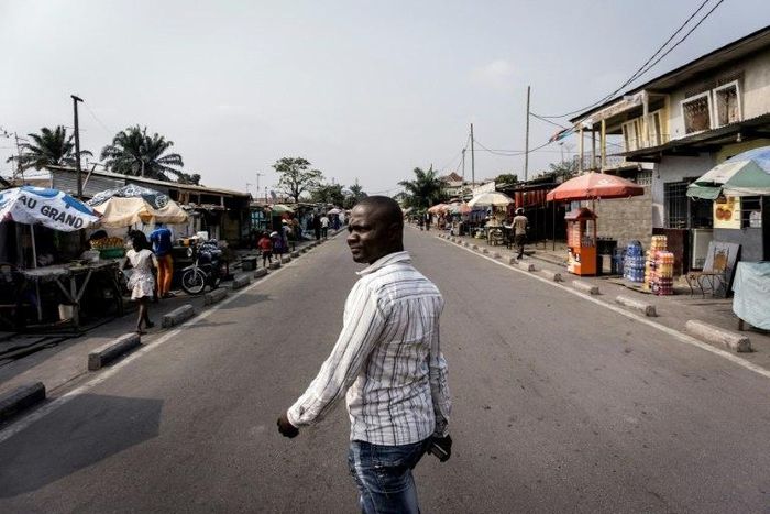 Two-thirds of shops and banks were closed for Kinshasa's anti-Kabila strike, AFP journalists reported