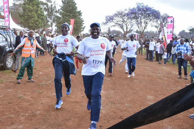 DP Ruto runs during Dr Wahome Gakuru Memorial Half Marathon