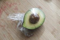 7 ways to store your already cut avocado