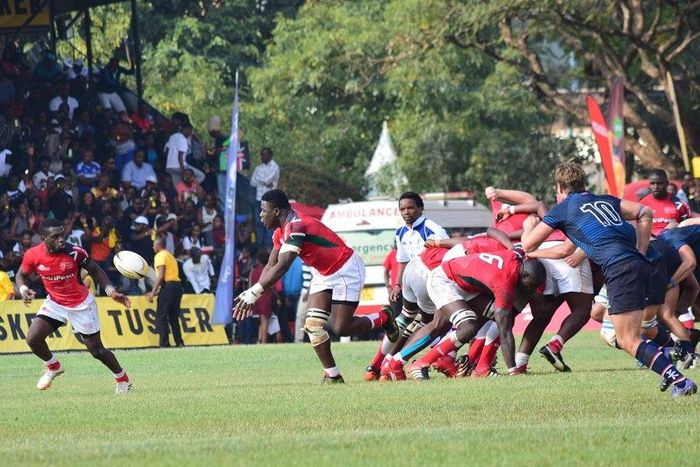 ___7210382___https:______static.pulse.com.gh___webservice___escenic___binary___7210382___2017___8___26___18___Onsumu+being+fed+by+Chisanga