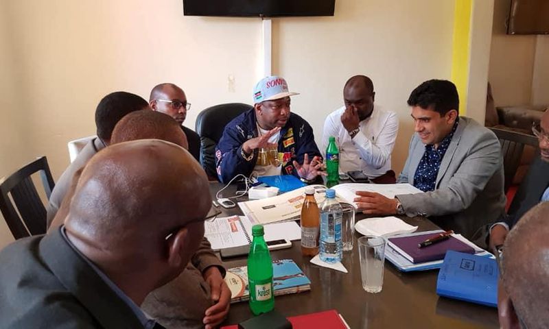 ___8887898___2018___9___22___9___Mike+Sonko+holding+discussions+that+will+see+Pumwani+Hospital+see+a+complete+transformation