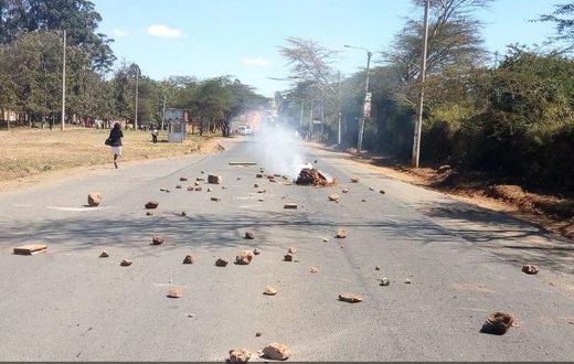 Multimedia University students blocked Magadi Road in Nairobi on Monday protesting alleged mismanagement of the institution.