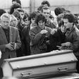 This photo taken on October 20, 1984 in Lepanges-sur-Vologne shows Christine and Jean-Marie Villemin (foreground 4R and 5R) crying in front of the coffin of their son during a funeral ceremony Three members of the Villemin's family were placed in custo...