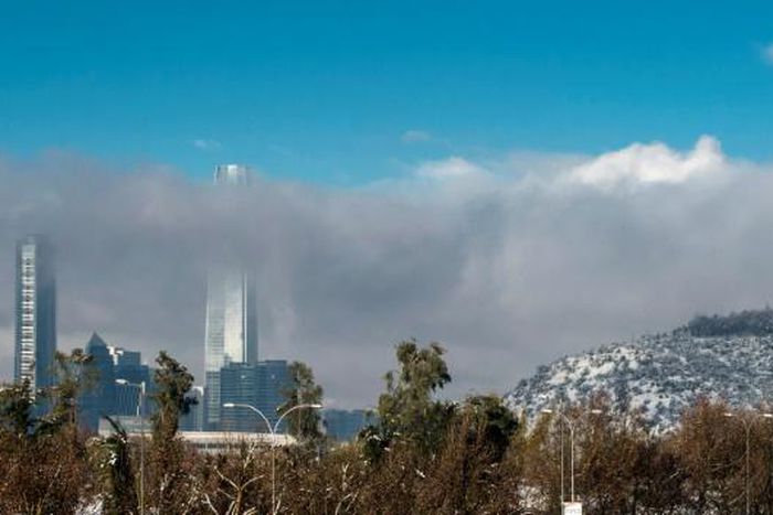 An unusual snow storm blankets the Chilean capital Santiago