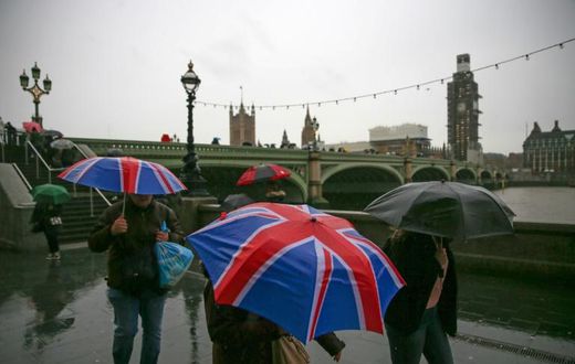 Prime Minister Theresa May's divorce deal with Brussels may not be approved by parliament