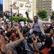 Editor Khaled Elbalshy (C), pictured at a demonstration in Cairo on May 4, 2016, told AFP he submitted a complaint to the Egyption Journalists' Union demanding to know why and under what authority Al-Bedaya, along with other news sites, was blocked