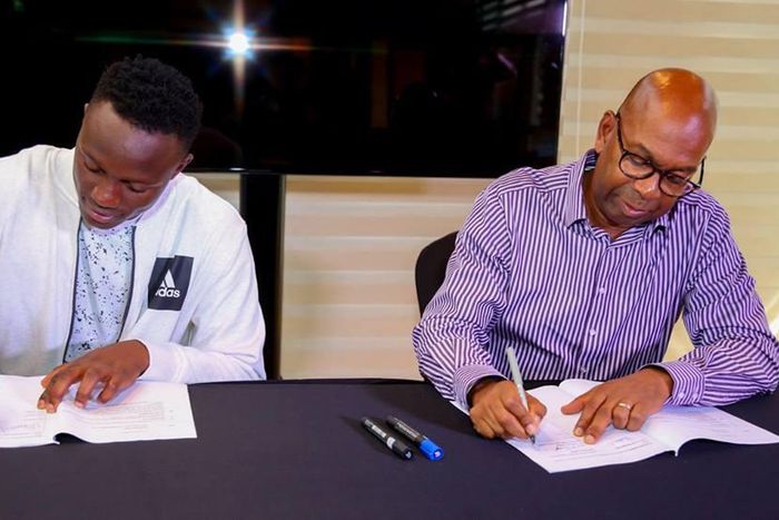 ___6828332___https:______static.pulse.com.gh___webservice___escenic___binary___6828332___2017___6___13___11___Victor+Wanyama+and+Collymore