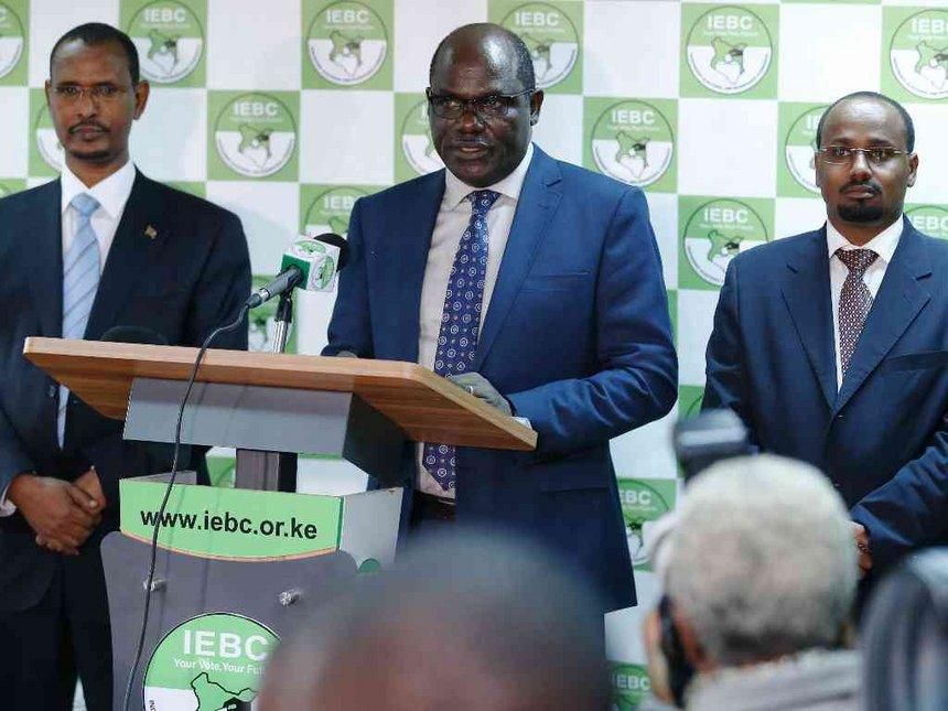 IEBC chairman Wafula Chebukati with Commissioners Abdi Guliye and Boya Molu