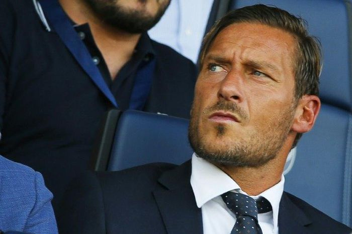 Roma's Francesco Totti attends their Italian Serie A football match against Atalanta on August 20, 2017 at the Atleti Azzurri d'Italia stadium in Bergamo