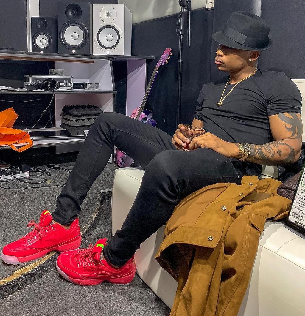 ___9128906___2018___11___22___8___Otilai