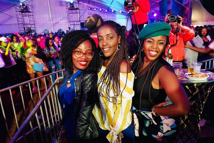 ___9183774___2018___12___10___8___jame6_1