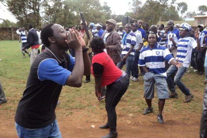 ___7174504___https:______static.pulse.com.gh___webservice___escenic___binary___7174504___2017___8___20___13___AFC+Leopards+fans+celebrating