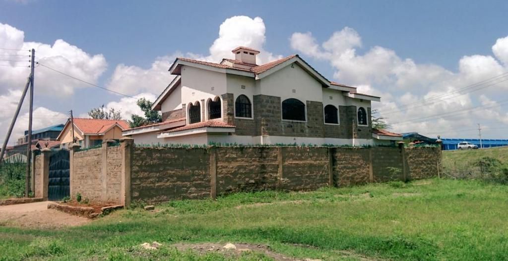 William Kabogo comes to the rescue of woman selling her mansion over husband’s hospital bill