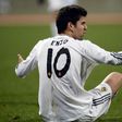 Enzo Zidane has signed a three-year deal with Spanish side Alaves