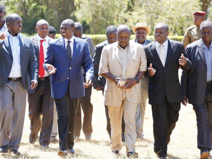 File image of DP Ruto with a section of Western Kenya leaders at his Sugoi home