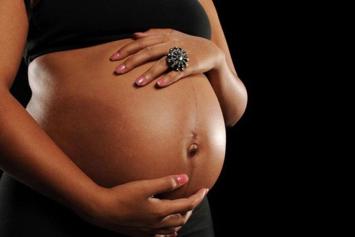 ___6835216___https:______static.pulse.com.gh___webservice___escenic___binary___6835216___2017___6___14___11___pregnant+4_1