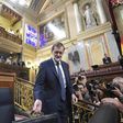 Spanish Prime Minister Mariano Rajoy's government faces a vote of no confidence tabled by the far-left Podemos to denounce a series of corruption scandals that have hit Rajoy's conservative party