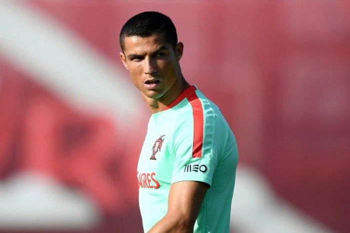 Portugal's forward Cristiano Ronaldo attends a training session ahead of the Russia 2017 Confederation Cup football tournament in Kazan, Russia on June 16, 2017