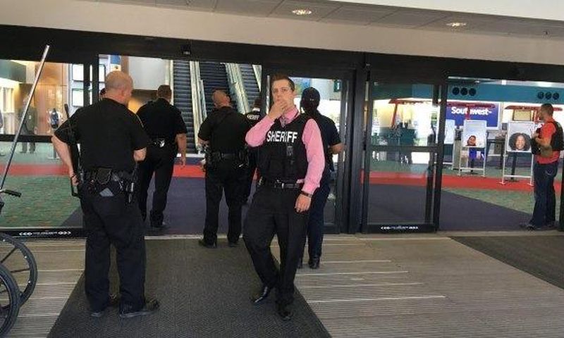 Police Officer stabbed at Michigan Airport