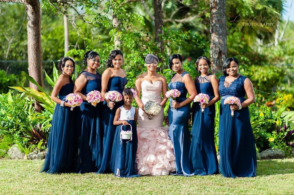 12 brides who walked down the isle in colored gowns (Photos)