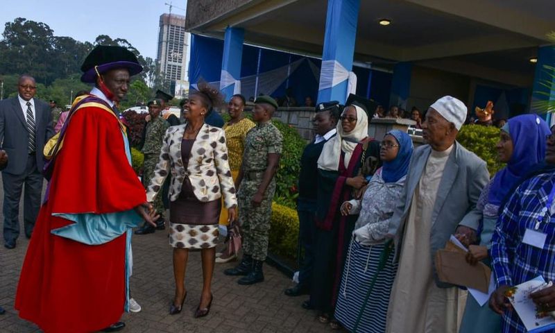 DP William Ruto with his wife Rachel after he graduated with a PhD at Nairobi University (twitter)