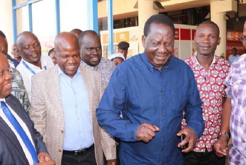 Raila Prepares for Uhuru's Visit to His Home