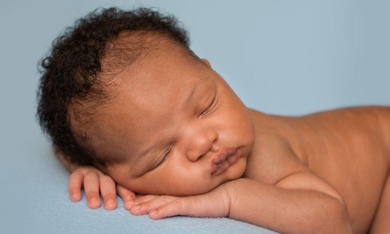 ___9108207___2018___11___15___15___baby