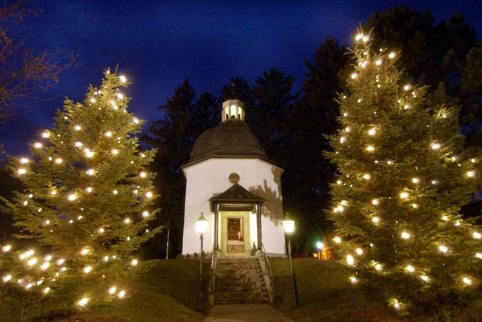 The Silent Night Memorial Chapel in the Austrian village of Oberndorf stands on the original site of St Nikolaus Church where 'Silent Night' was first performed in 1818