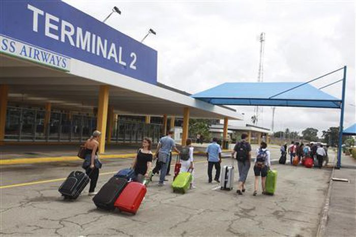 ___6949748___https:______static.pulse.com.gh___webservice___escenic___binary___6949748___2017___7___6___7___Airport1_3