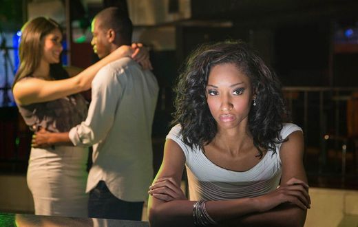 ___6787150___https:______static.pulse.com.gh___webservice___escenic___binary___6787150___2017___6___5___16___Signs+you+are+a+side+chick