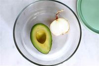 7 ways to store your already cut avocado