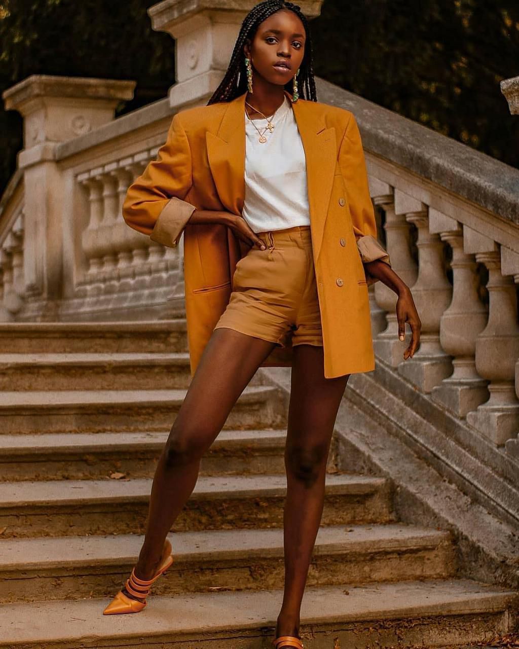 The boyfriend blazer is back with a bang and here's how to style it (Photos)