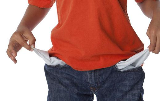 ___8078489___2018___3___7___8___o-CHILD-EMPTY-POCKETS-facebook