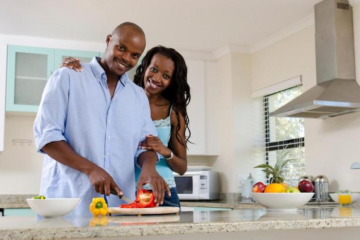 ___9018394___2018___10___24___15___couple+cooking